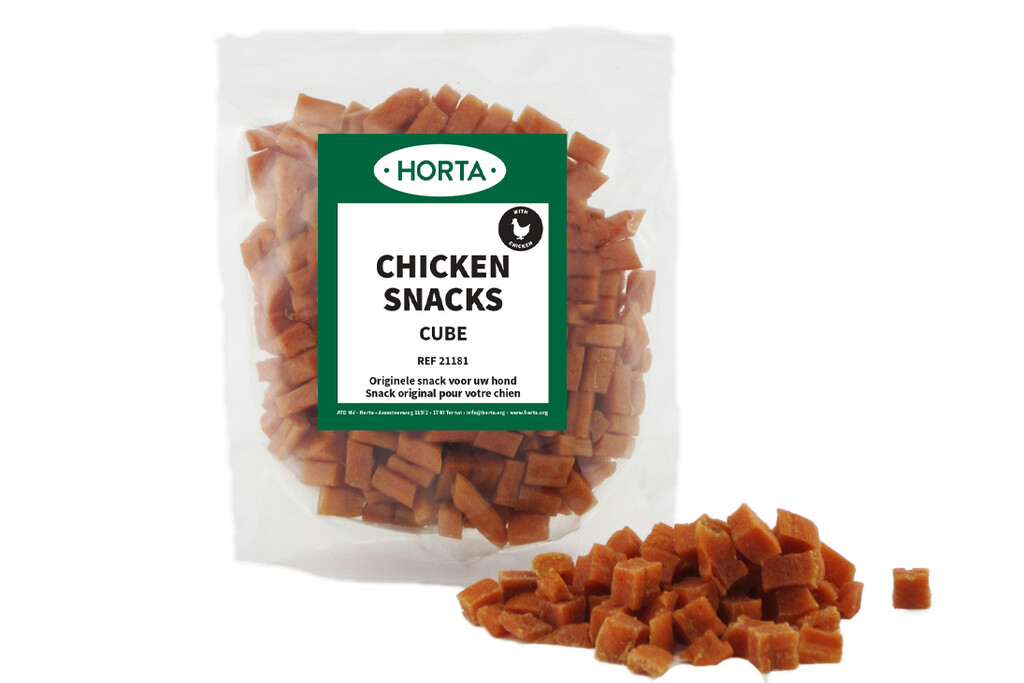 Chicken snacks cube 250 gr Chicken snacks cube 250 gr