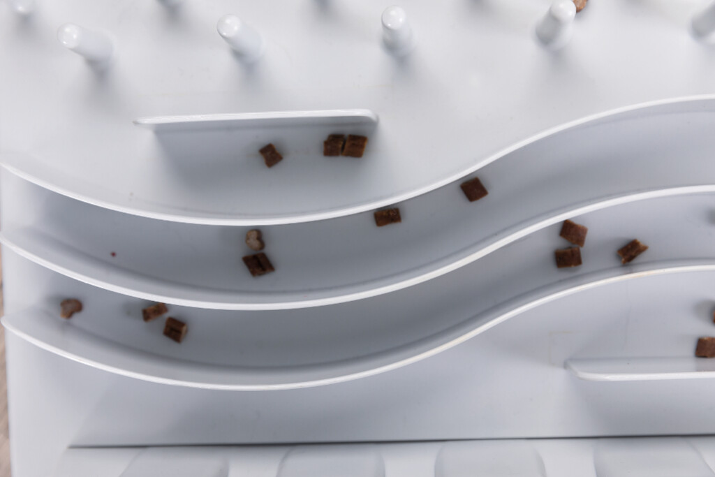 Cat Activity strategiespel Fun Board, 30 × 40 cm, lichtgrijs Cat Activity strategiespel Fun Board, 30 × 40 cm, lichtgrijs