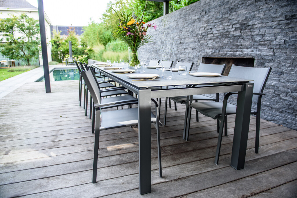 Table extensible Optimum avec chaises Tosca