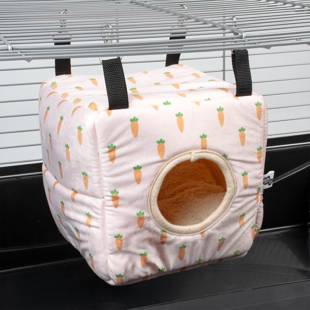 Carrot Cube Maison Suspendue Peluche