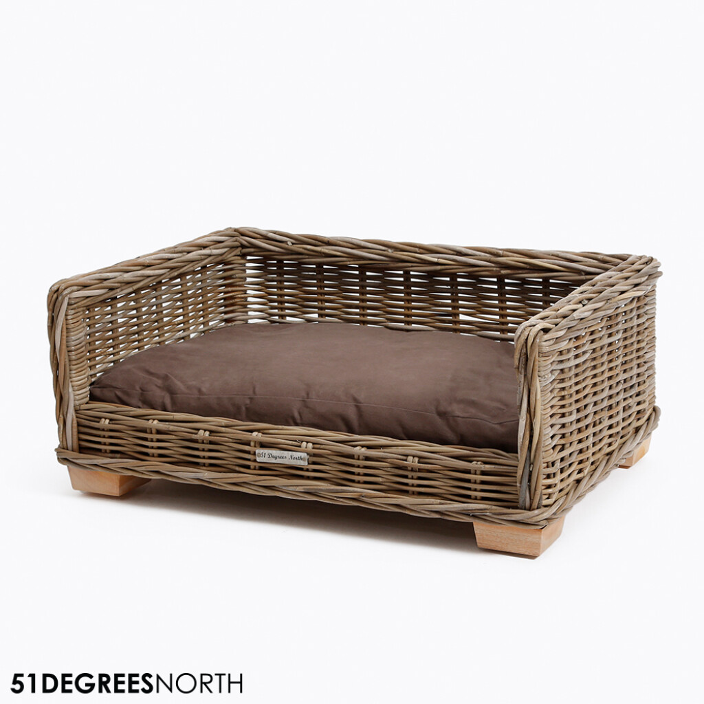 Rattan - Lit 90 Rattan - Lit 90