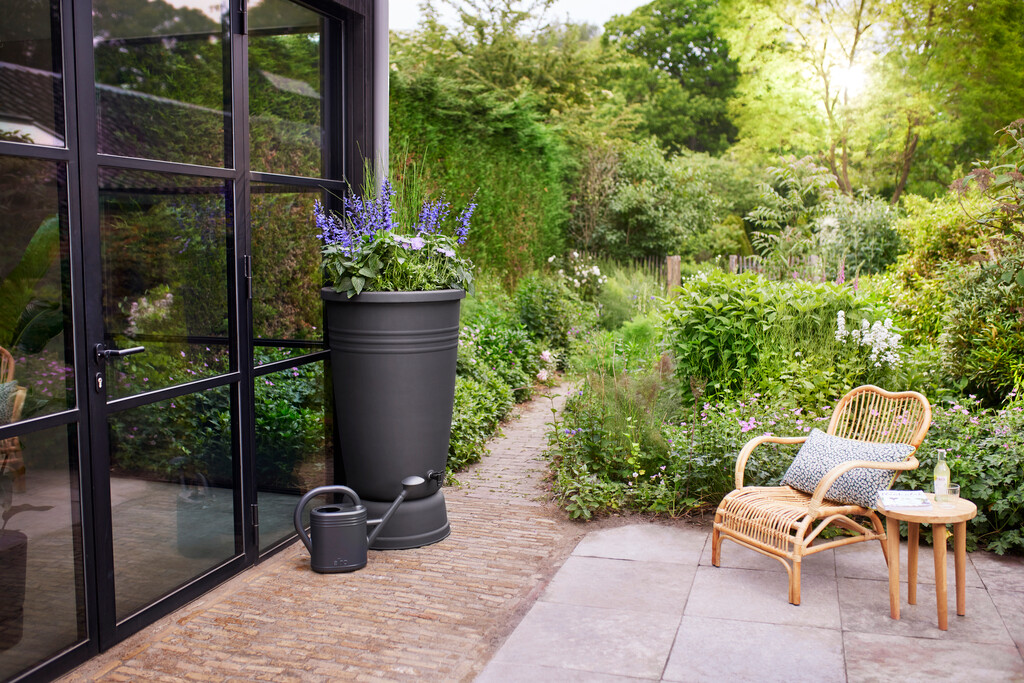 Green Basics regenton Plus 200L Living Black