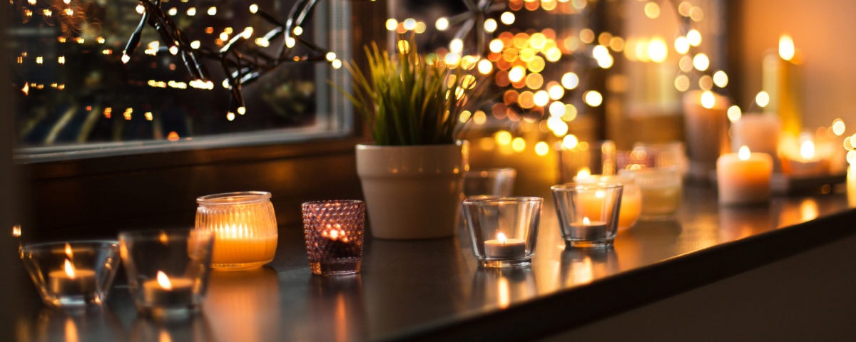 5 idées pour un appui de fenêtre dans l’esprit de Noël