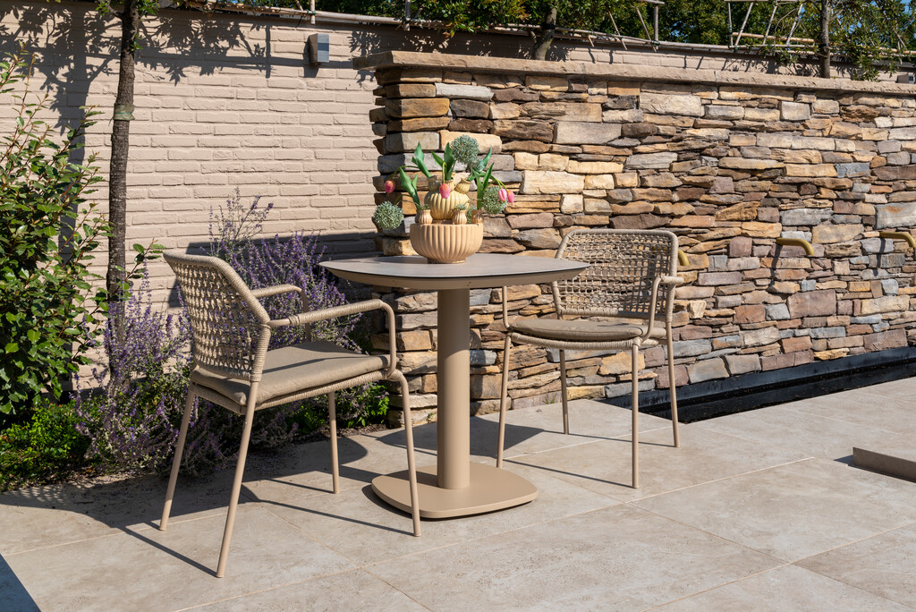 Manolo tafel met Barista stoelen