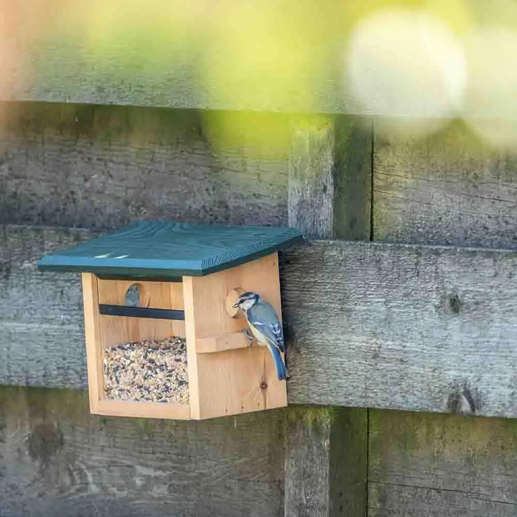 Mangeoire murale Tilburg