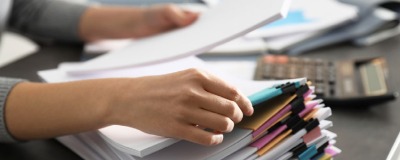 Employé administratif (à temps partiel) Employé administratif (à temps partiel)