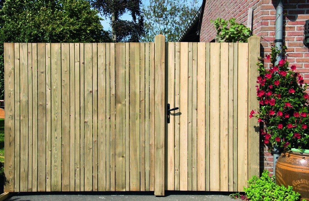 Panneau vario pin imprégné 180 x 180 cm Panneau vario pin imprégné 180 x 180 cm